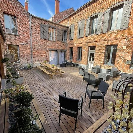 Douai House Hotel Exterior photo